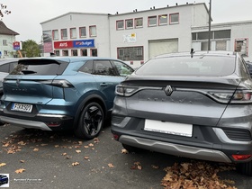 Renault Symbioz Forum ICONIC e tech FULL HYBRID 145 Vergleich Arkana
